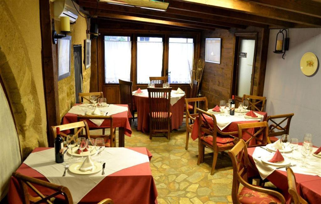 Posada Abadia De Siétamo Dış mekan fotoğraf
